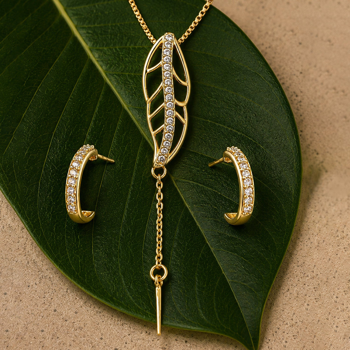 YADEEP Golden Leaf Y Pendant Set
